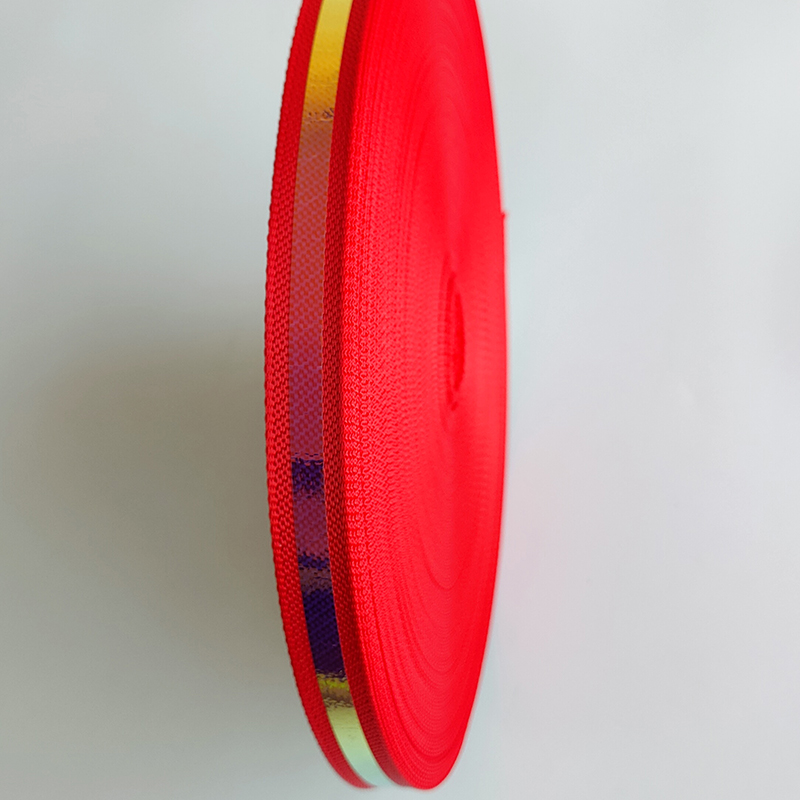 Rode kleur Liman Ribbon Factor - Home Textiles Factory recensie en prijs